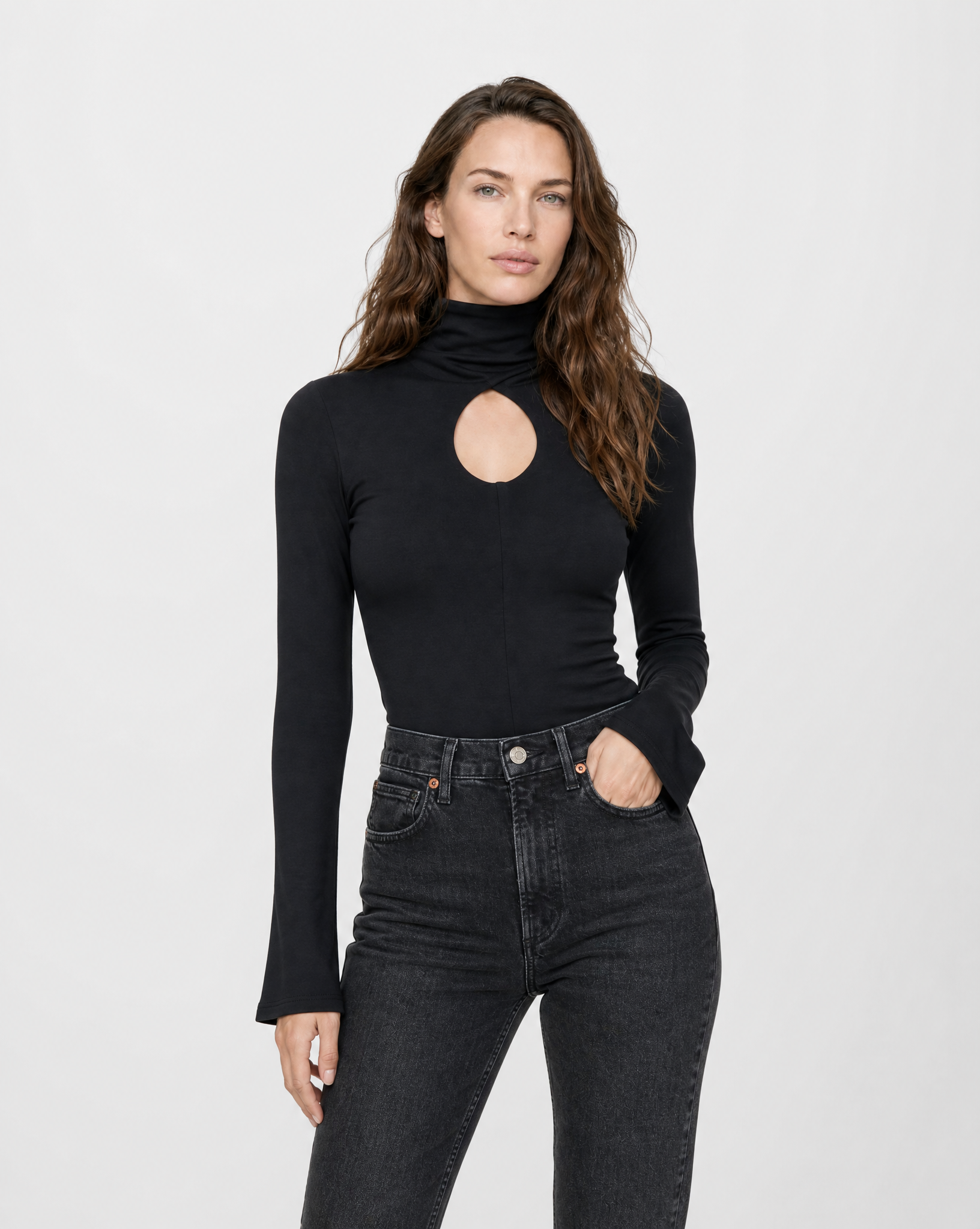 Bamboo Keyhole Turtleneck